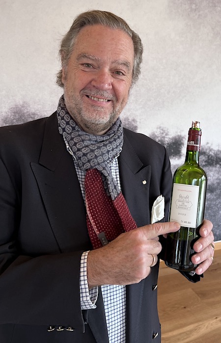 Ronald on the Lafite 2022: On the palate it is the complexity that hits you